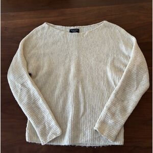 Abercrombie cream sweater